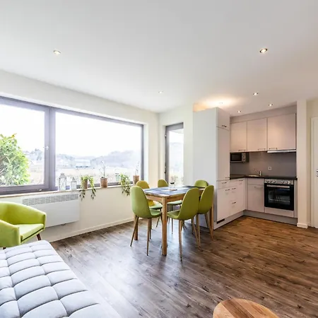 Im Campingpark * Waxweiler